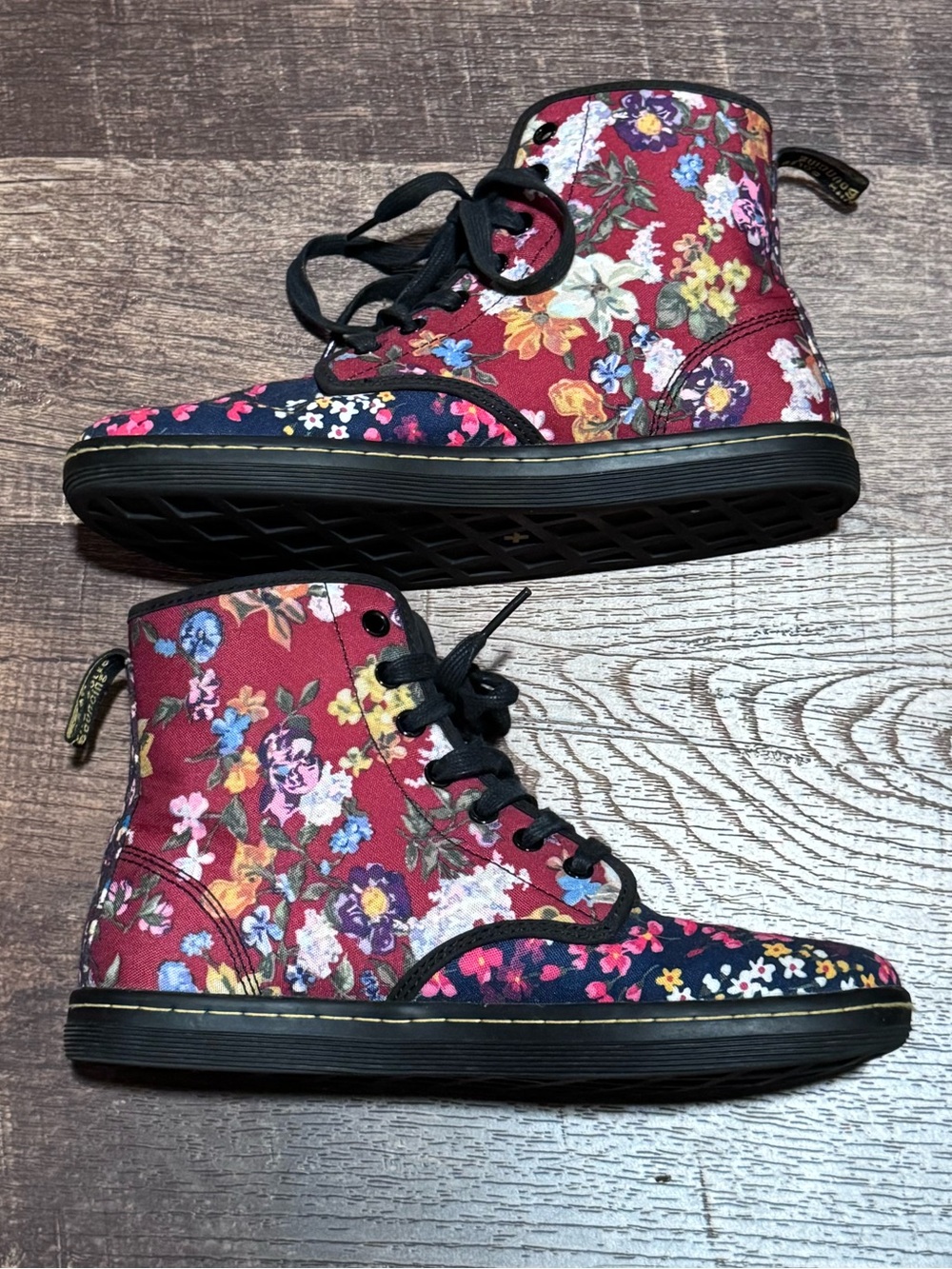 Dr. Martens Shoreditch Canvas Floral Patchwork Boots 8 - Picture 4 of 7